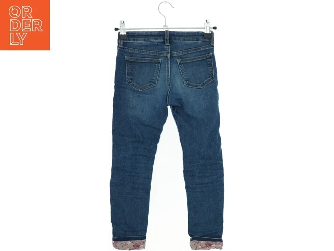 Billede 2 - Skinnyfit lined jeans med blomstrede opslag fra H&M (str. 116)