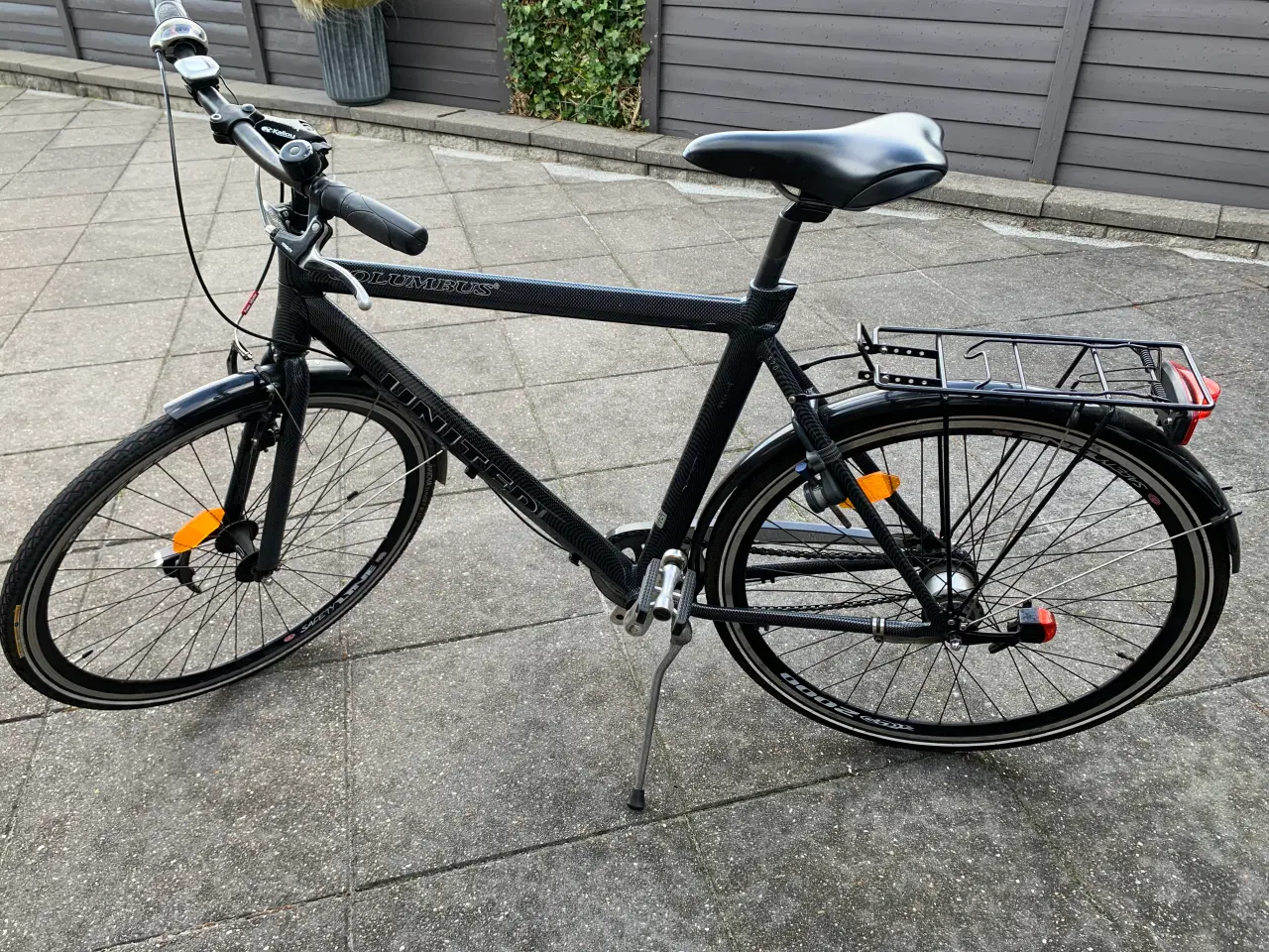Billede 2 - Cykel og cykelhjælm