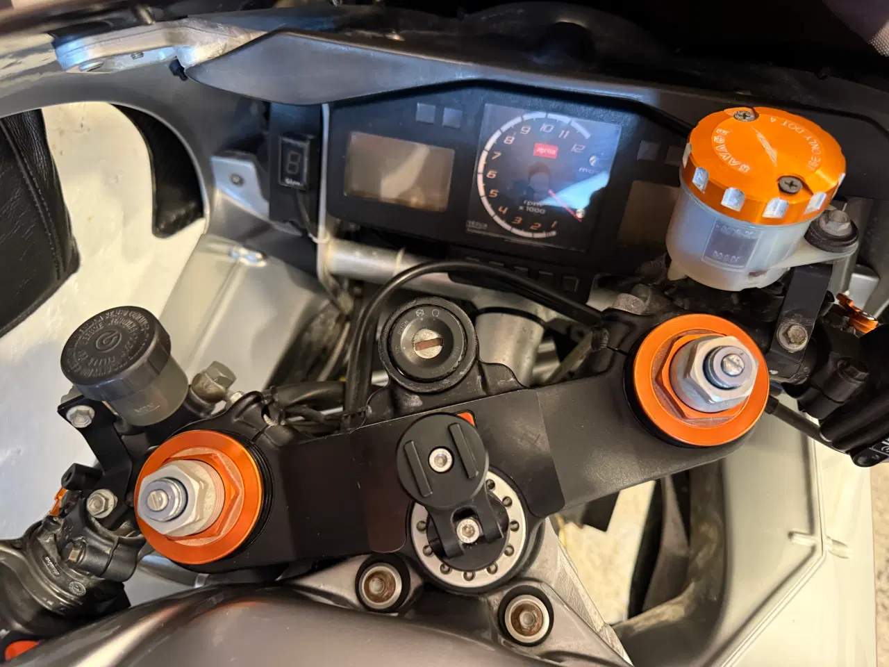 Billede 4 - Aprilia rsv Mille 2004 