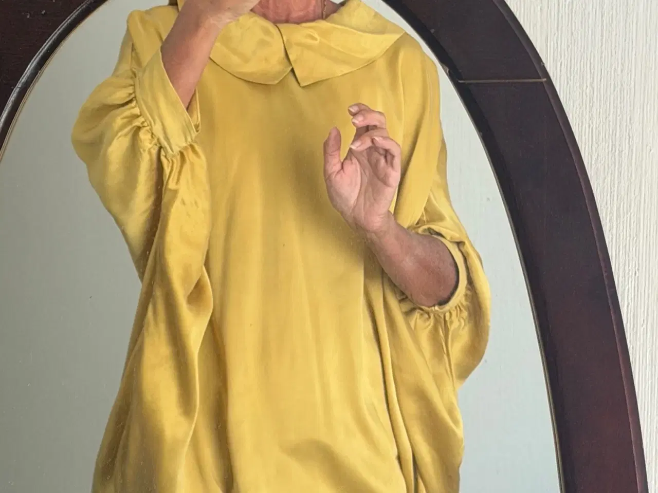 Billede 3 - Papagena silke sæt nederdel samt bluse str. M