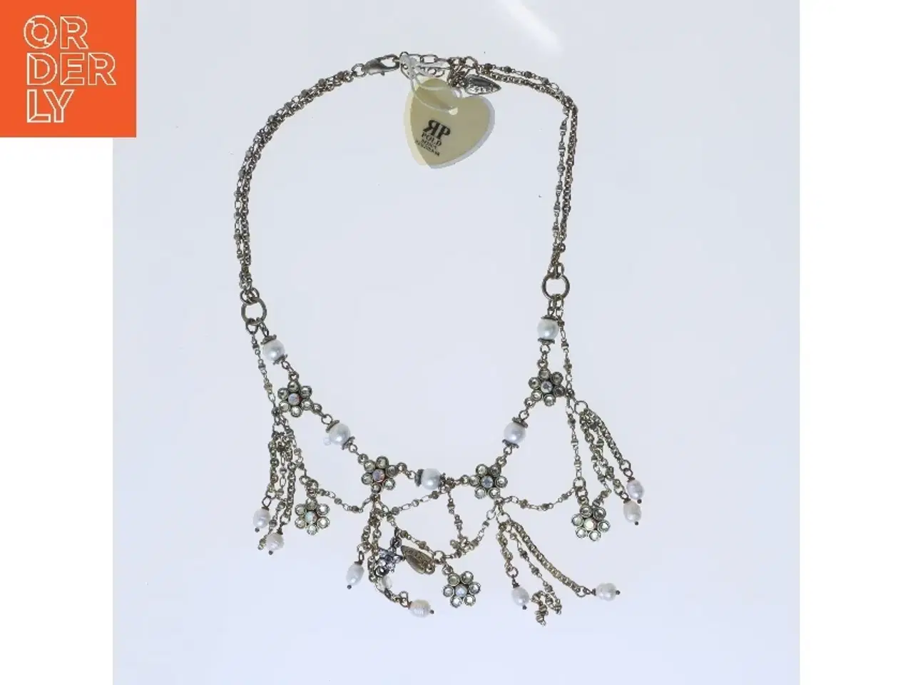 Billede 1 - Halskæde med hvide perler og blomstervedhæng fra Polo (str. 40 cm)