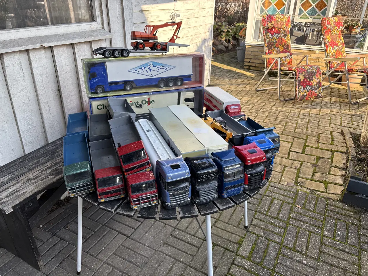 Billede 1 - Emek lastbiler 