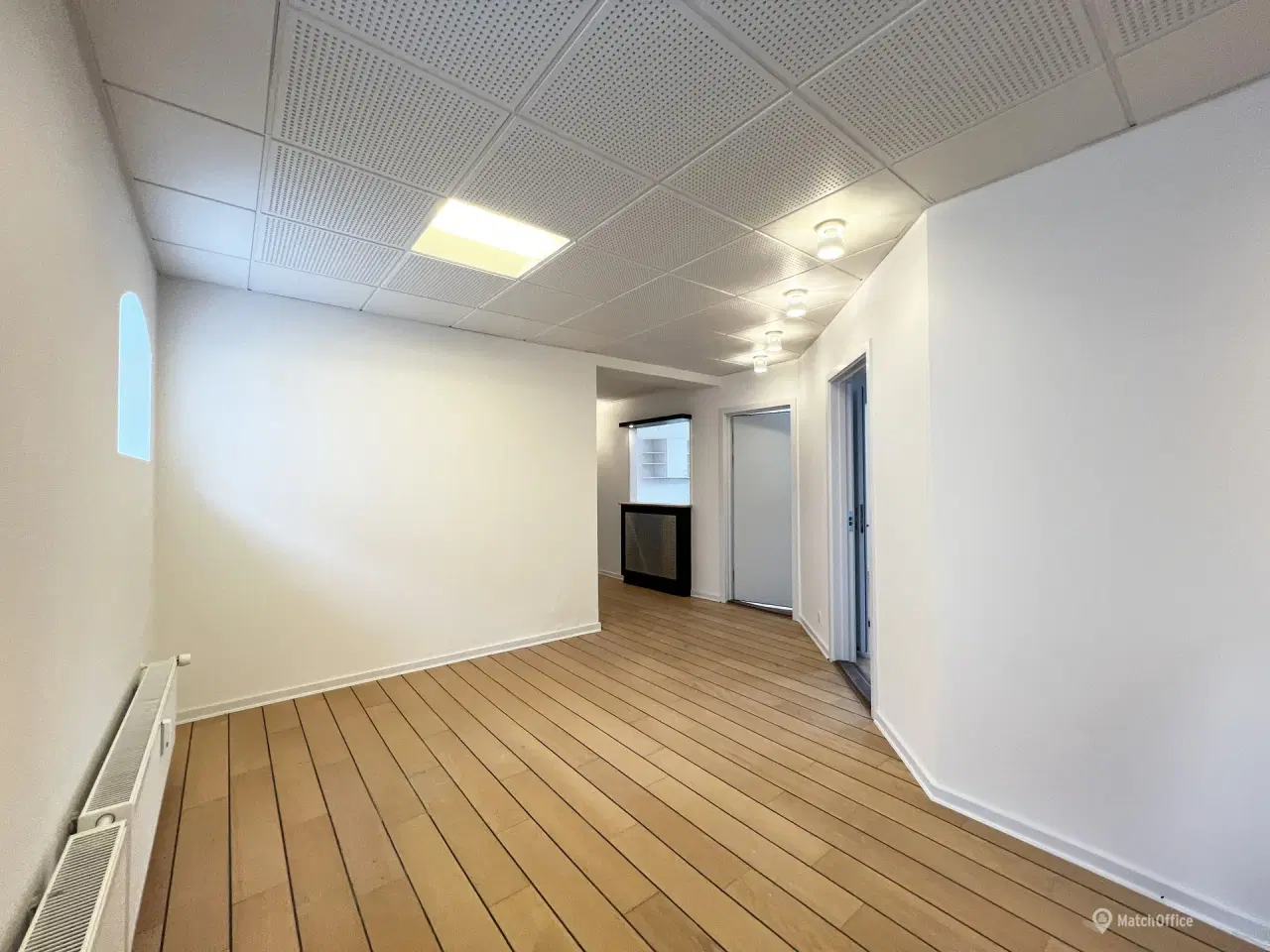 Billede 2 - Billigt lokale til leje i Hjørring C!