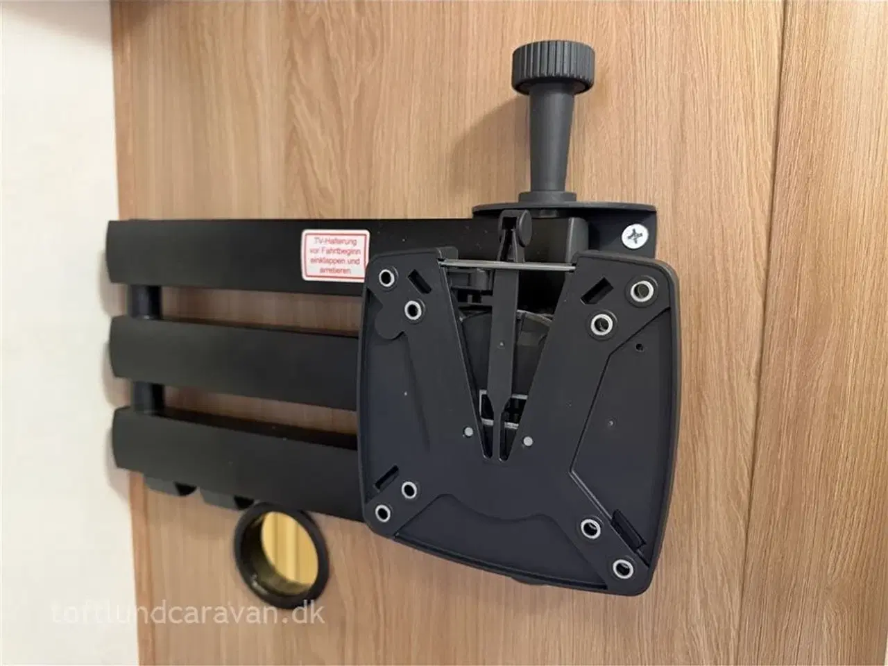 Billede 13 - 2020 - Hobby De Luxe 495 UL DK line   Superflot og velholdt, Enkeltsenge m/udtræk, m/MOVER + STORT ISABELLA FORTELT, DK-LINE model.