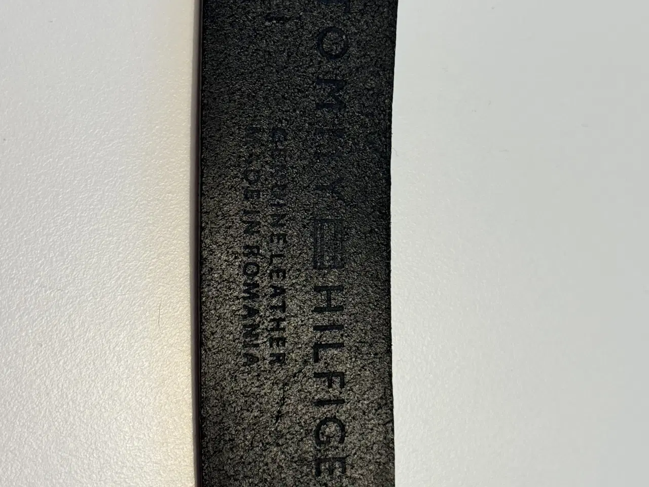 Billede 3 - Bælte længde 80 cm Tommy Hilfiger