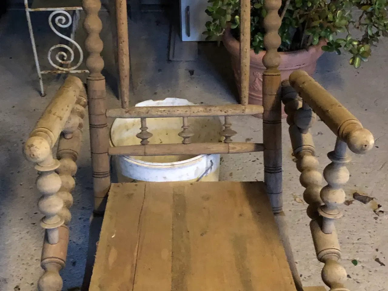 Billede 2 - Gammel rokkestol/gyngestol