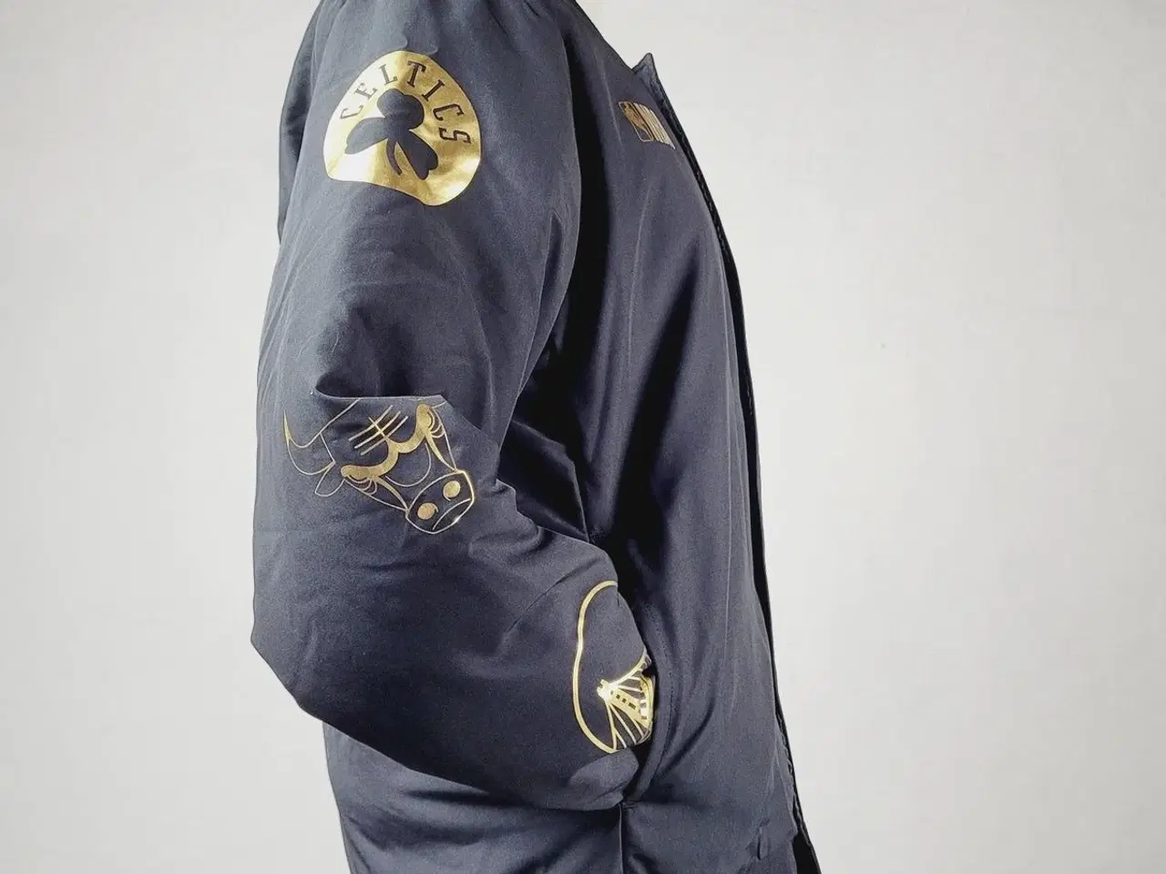 Billede 7 - ⭐️- Helt nye New Era NBA Bomber Jakke – Str. M