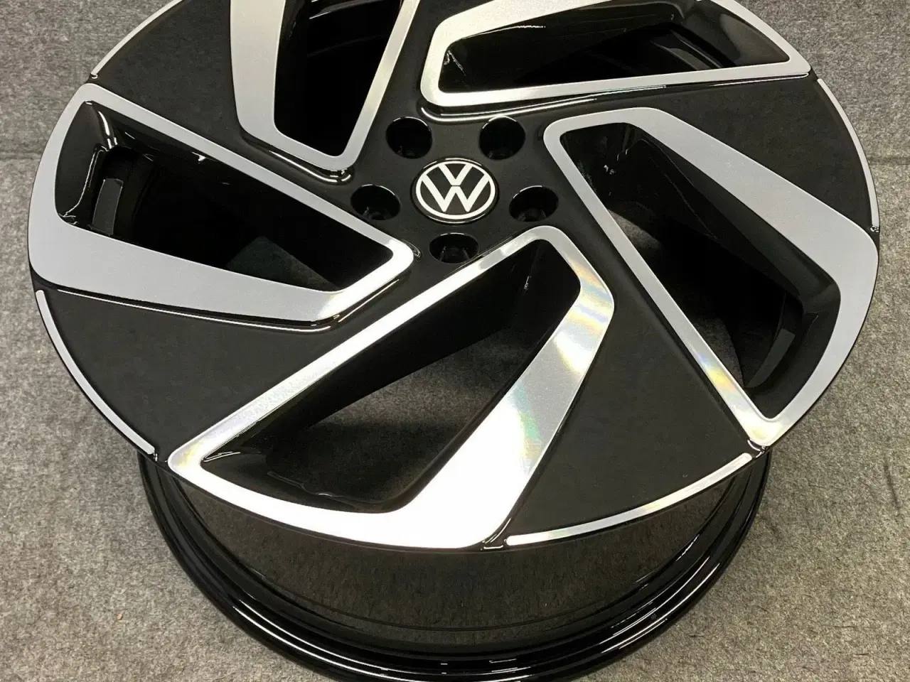 Billede 1 - ALUFÆLGE VW ID.7 ID 7 MONTREAL 20"