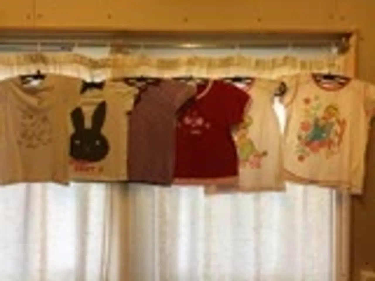 Billede 11 - Pigetøj str. 122