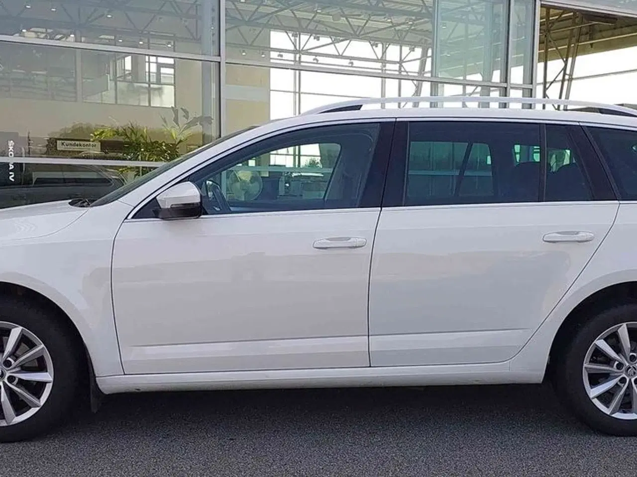 Billede 5 - Skoda Octavia Combi 2,0 TDI Elegance