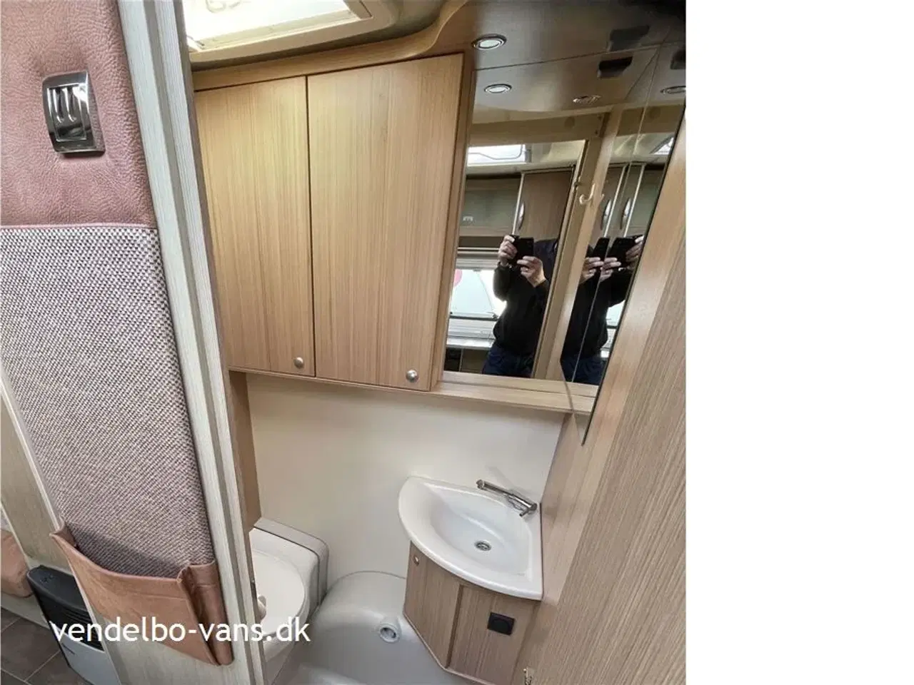 Billede 6 - 2012 - Bürstner Averso Comfort 460 TL   Fin og velholdt vogn