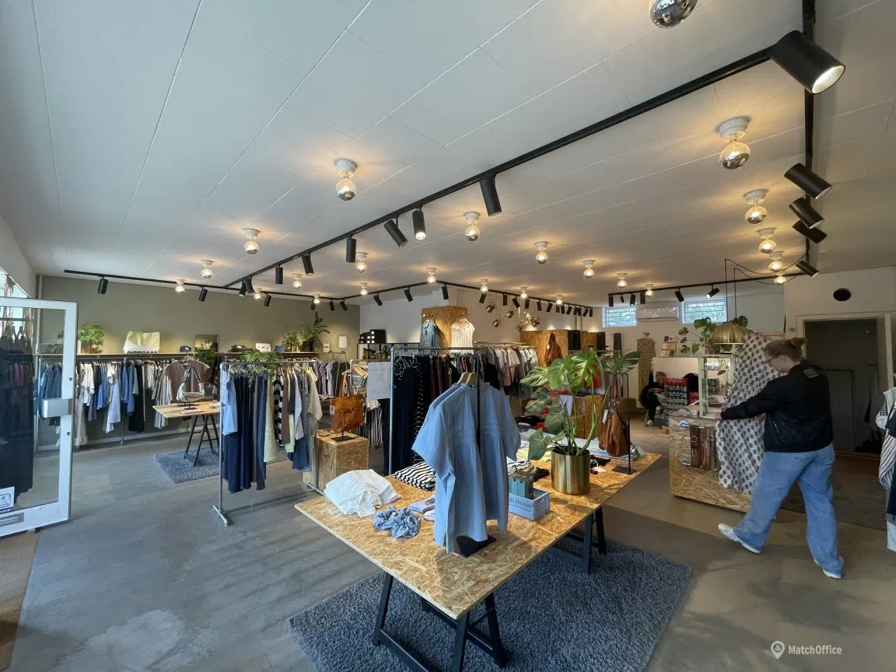 Billede 14 - CENTRALT OG GODT BELIGGENDE LEJEMÅL UDLEJES