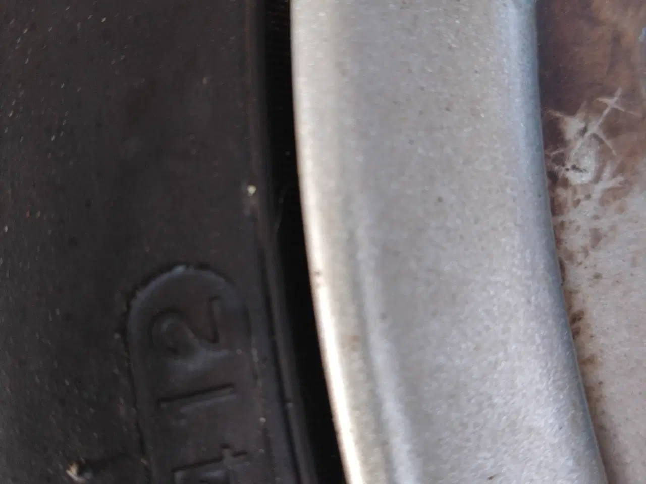 Billede 4 - alufælge med dæk