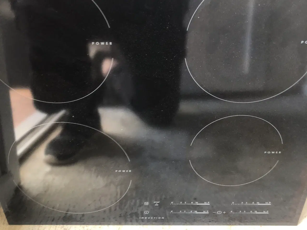 Billede 2 - Voss induktions kogeplade