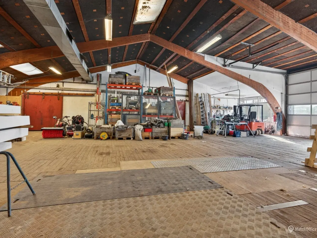 Billede 4 - Funktionelt og isoleret erhvervslejemål med stort udeareal