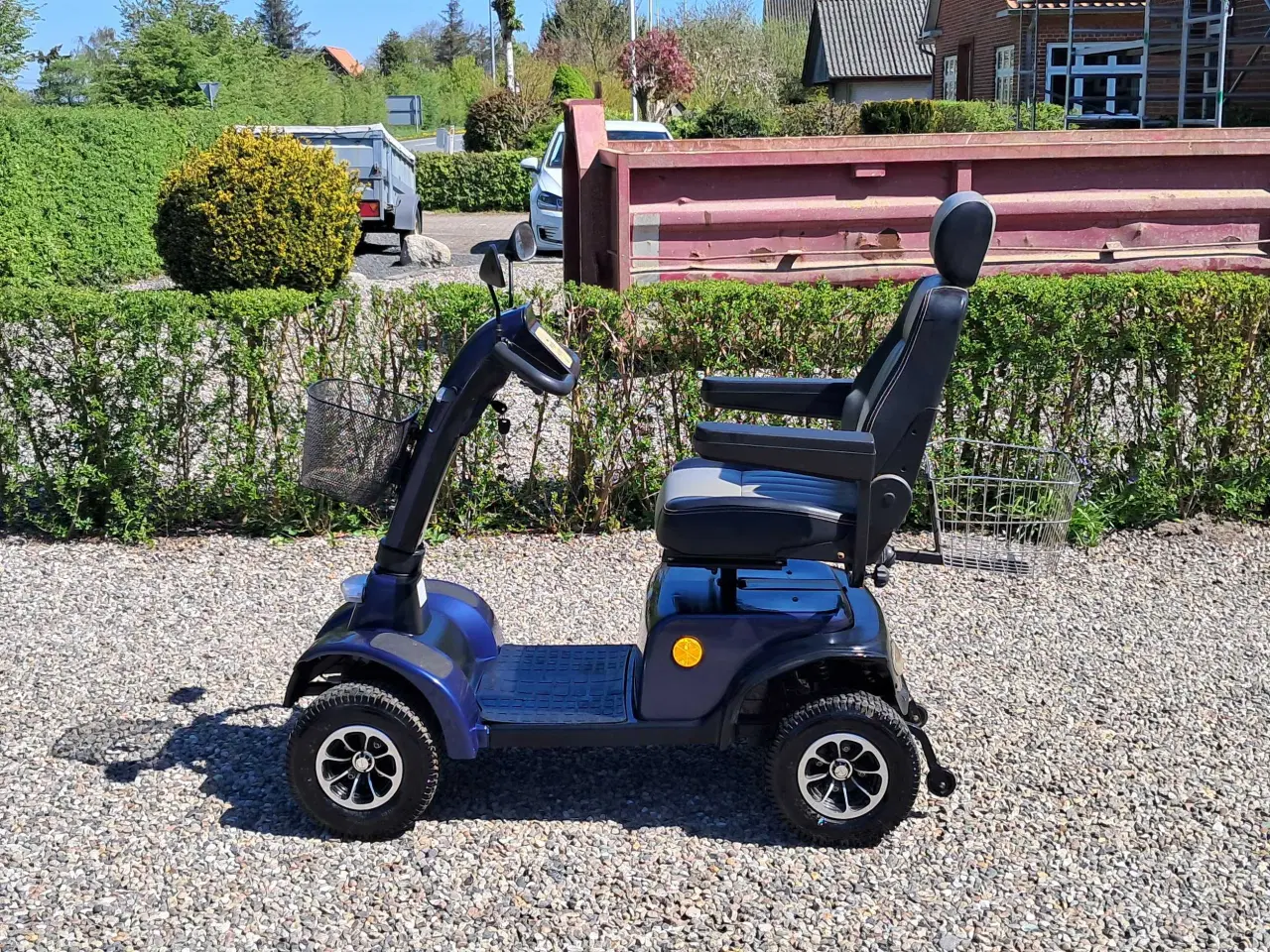 Billede 2 - 4-hjulet elscooter med nye batterier 