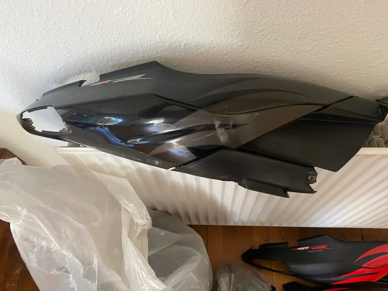 Billede 4 - Aprilla Sr 50 plast dele byd