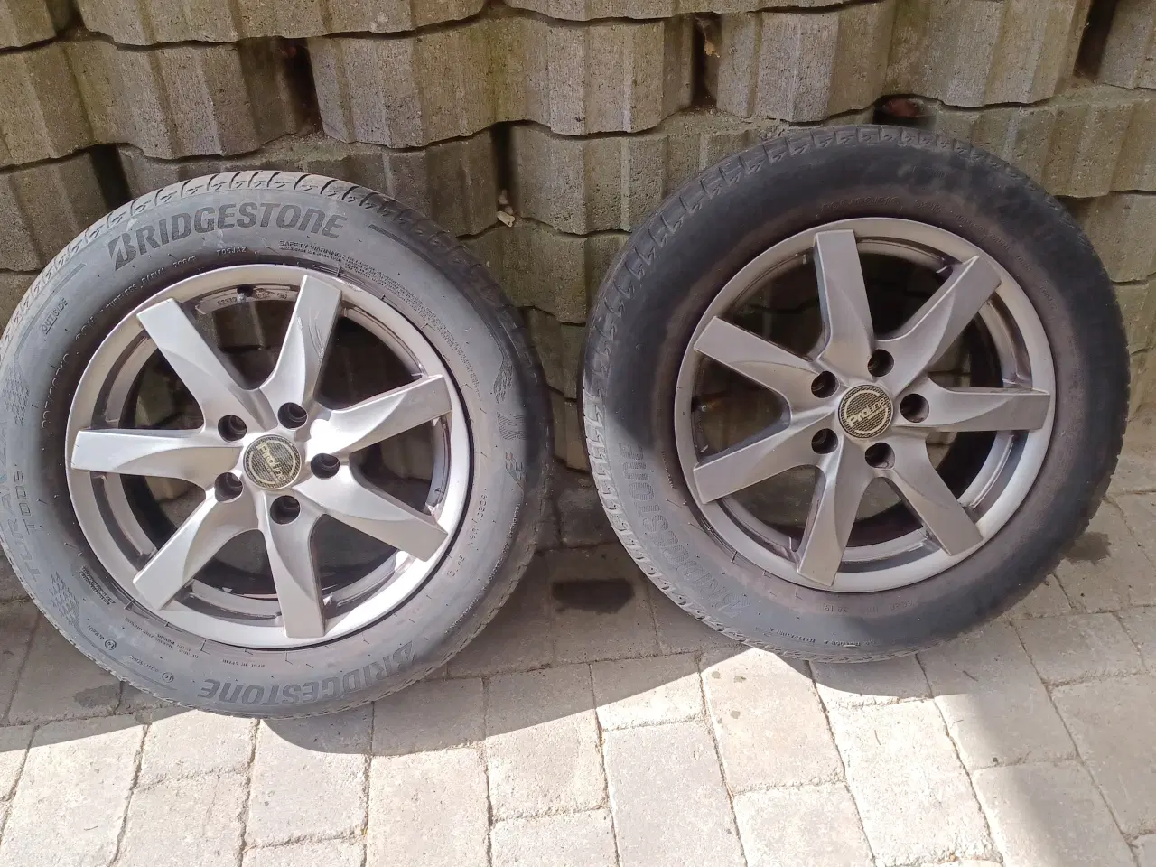 Billede 1 - Toyota alufælge.