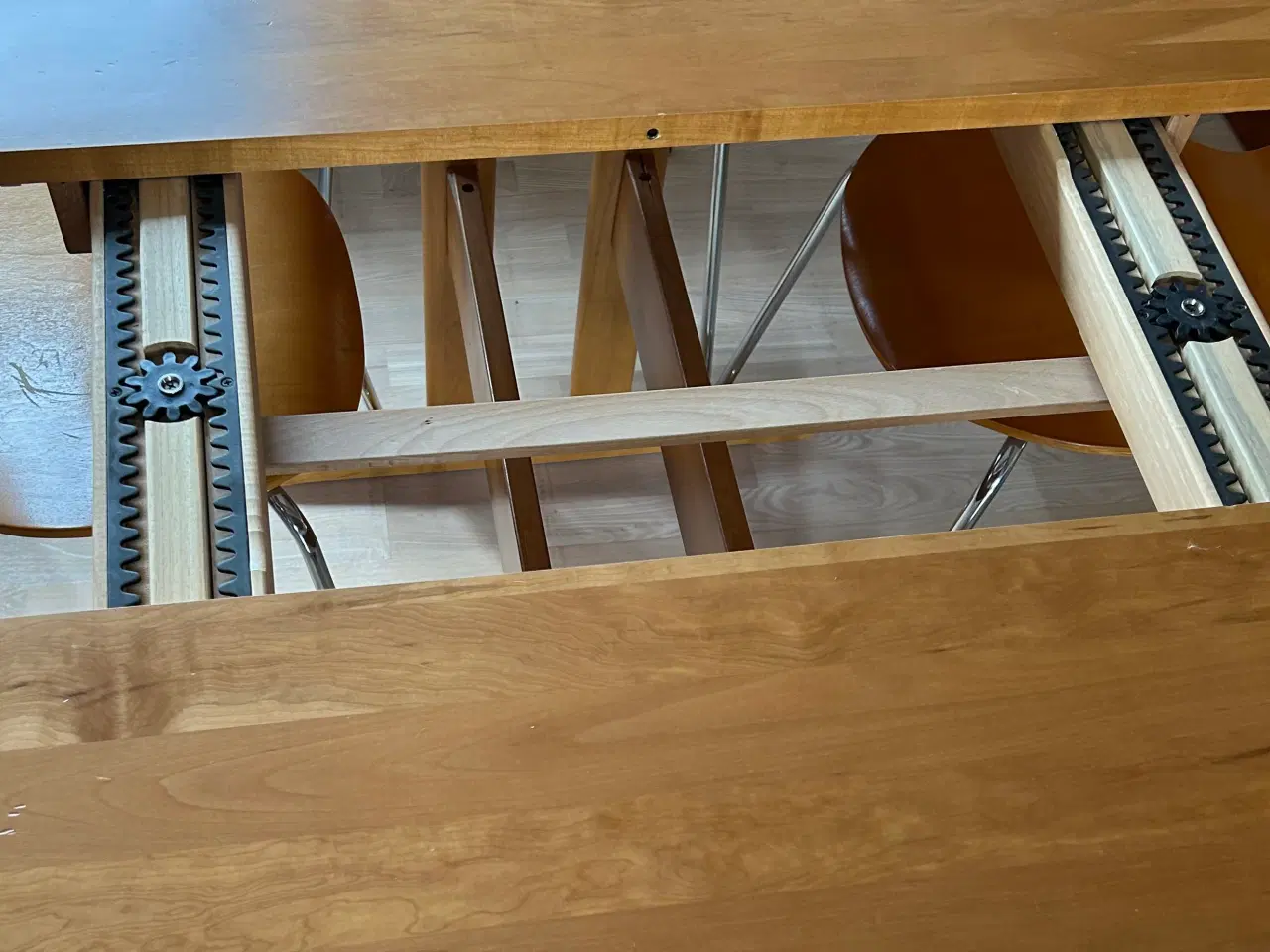 Billede 4 - Gangsø spisebord