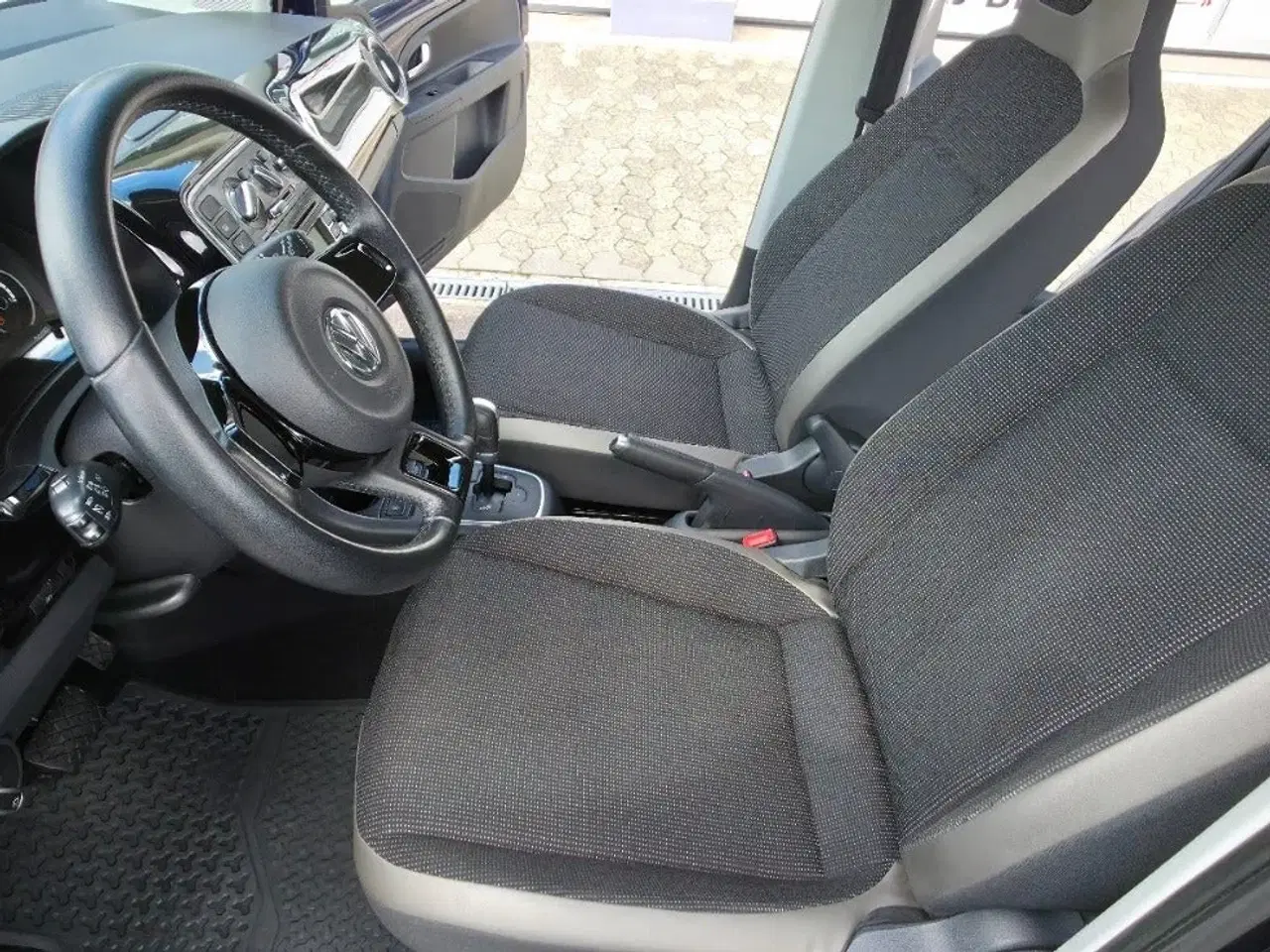 Billede 19 - VW Up! 1,0 75 High Up! ASG