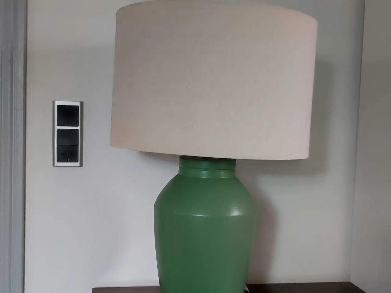 Billede 1 - Bordlampe til sengebord