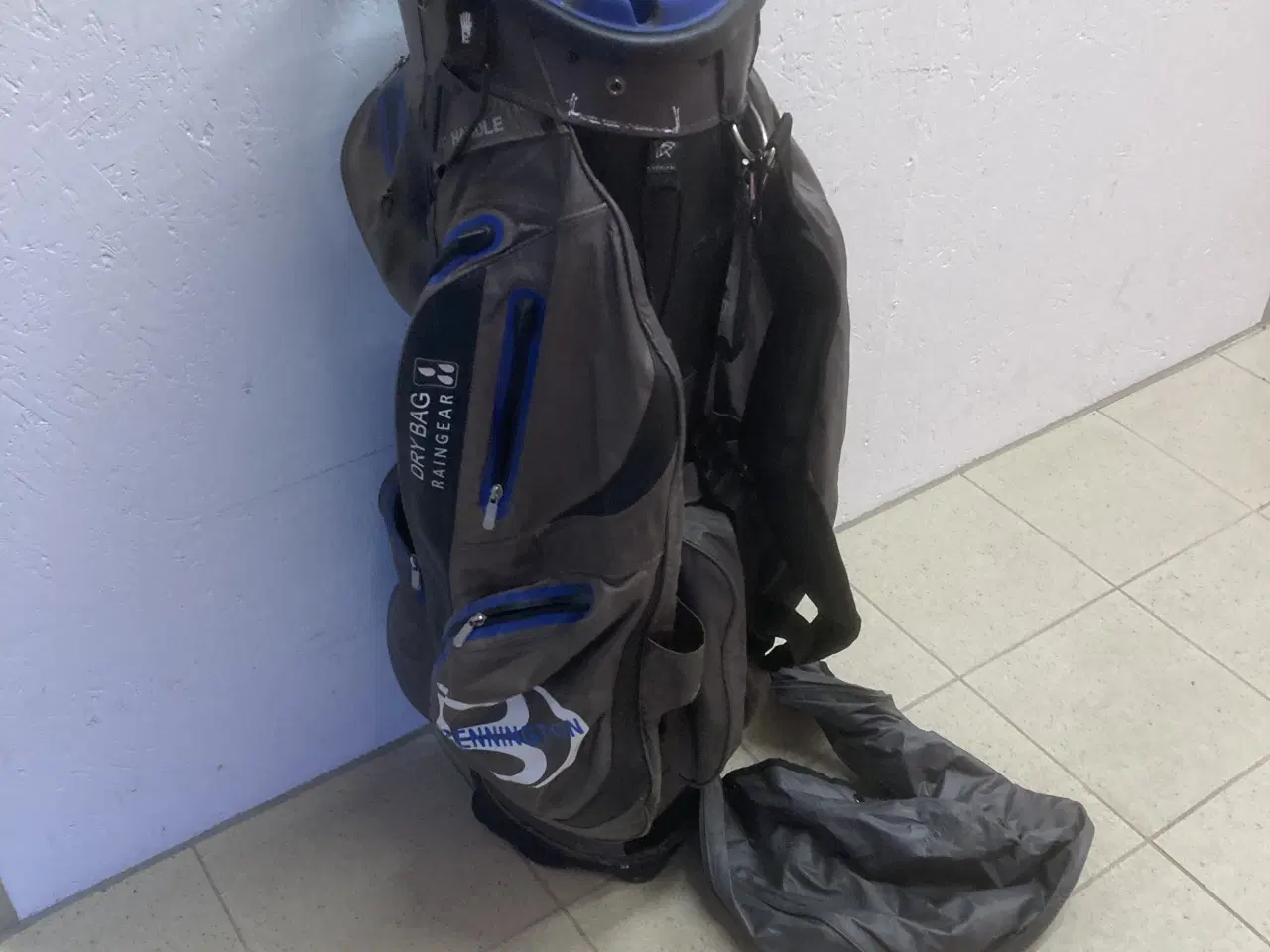 Billede 6 - Flot ( faktisk NY ) BENNINGTON  DRY BAG  , kongen.