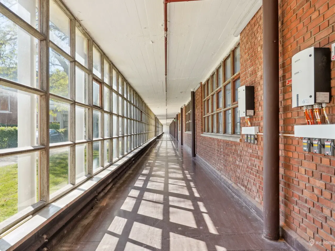 Billede 20 - Lager-og kontorlokaler med indhegnet gårdareal