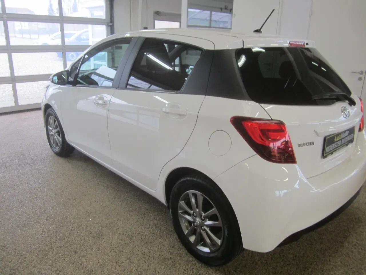 Billede 5 - Toyota Yaris 1,3 VVT-i T2 Limited