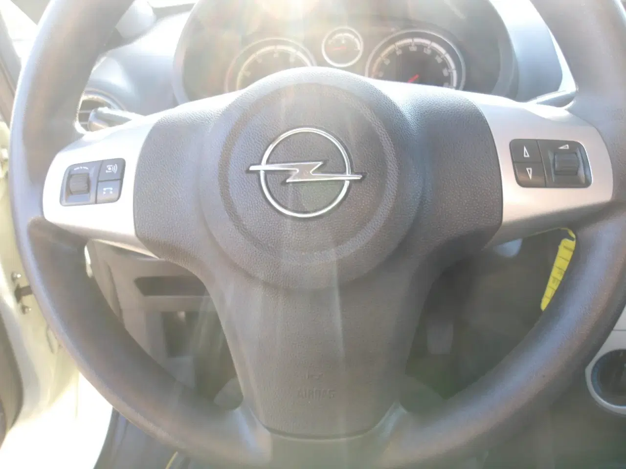 Billede 9 - Opel Corsa 1,0 12V Enjoy