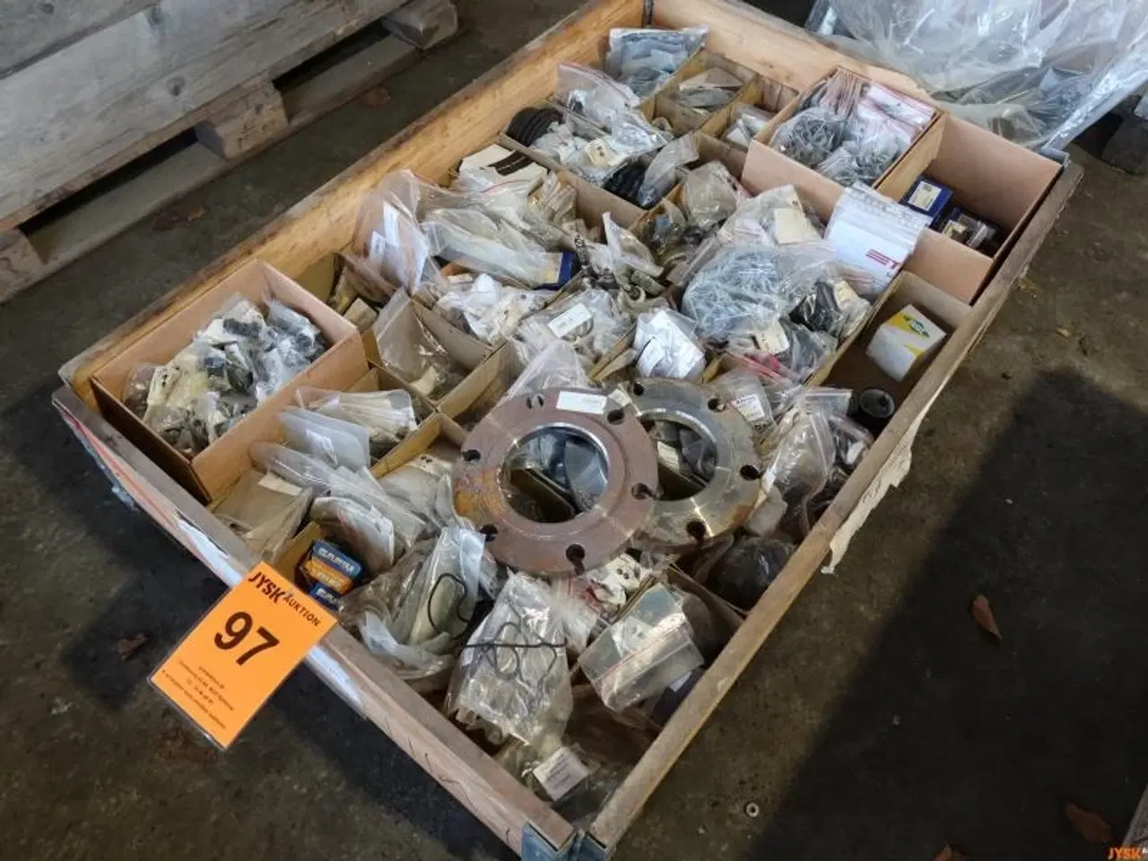 Billede 1 - PARTI RESERVEDEL