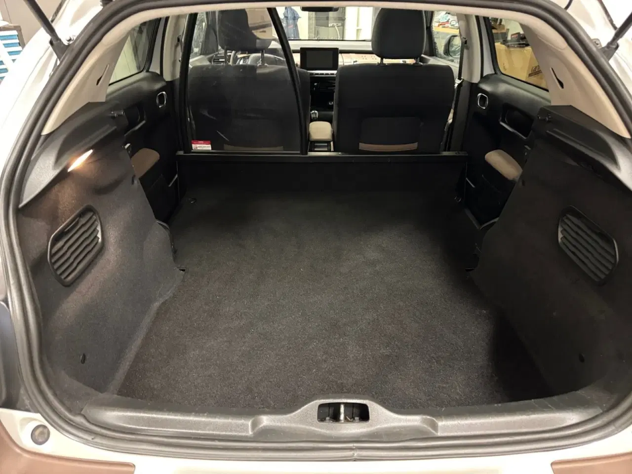 Billede 11 - Citroën C4 Cactus 1,6 BlueHDi 100 Shine Edition Van