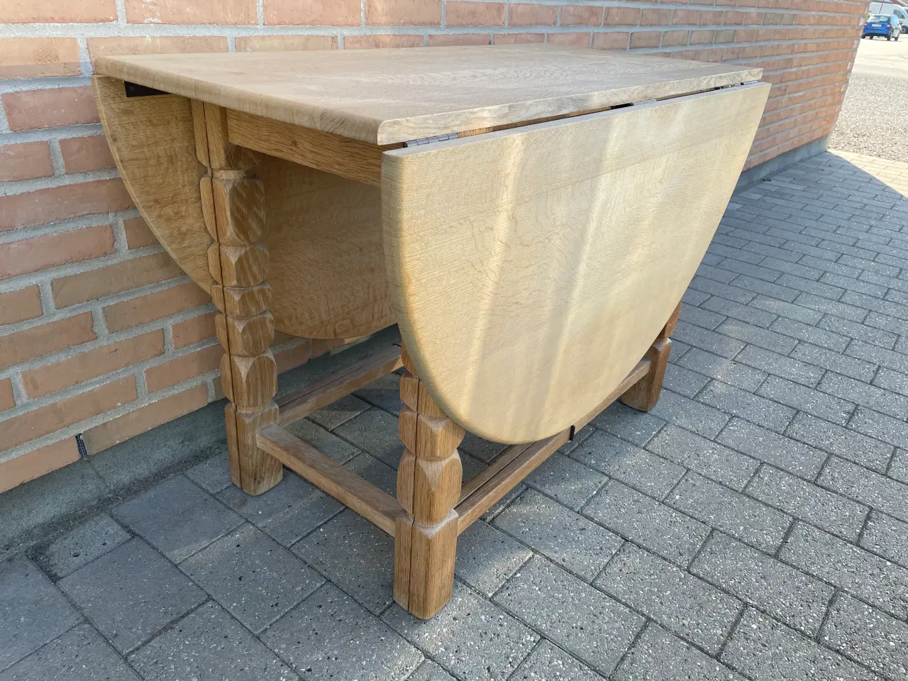 Billede 3 - Spisebord i egetræ 
