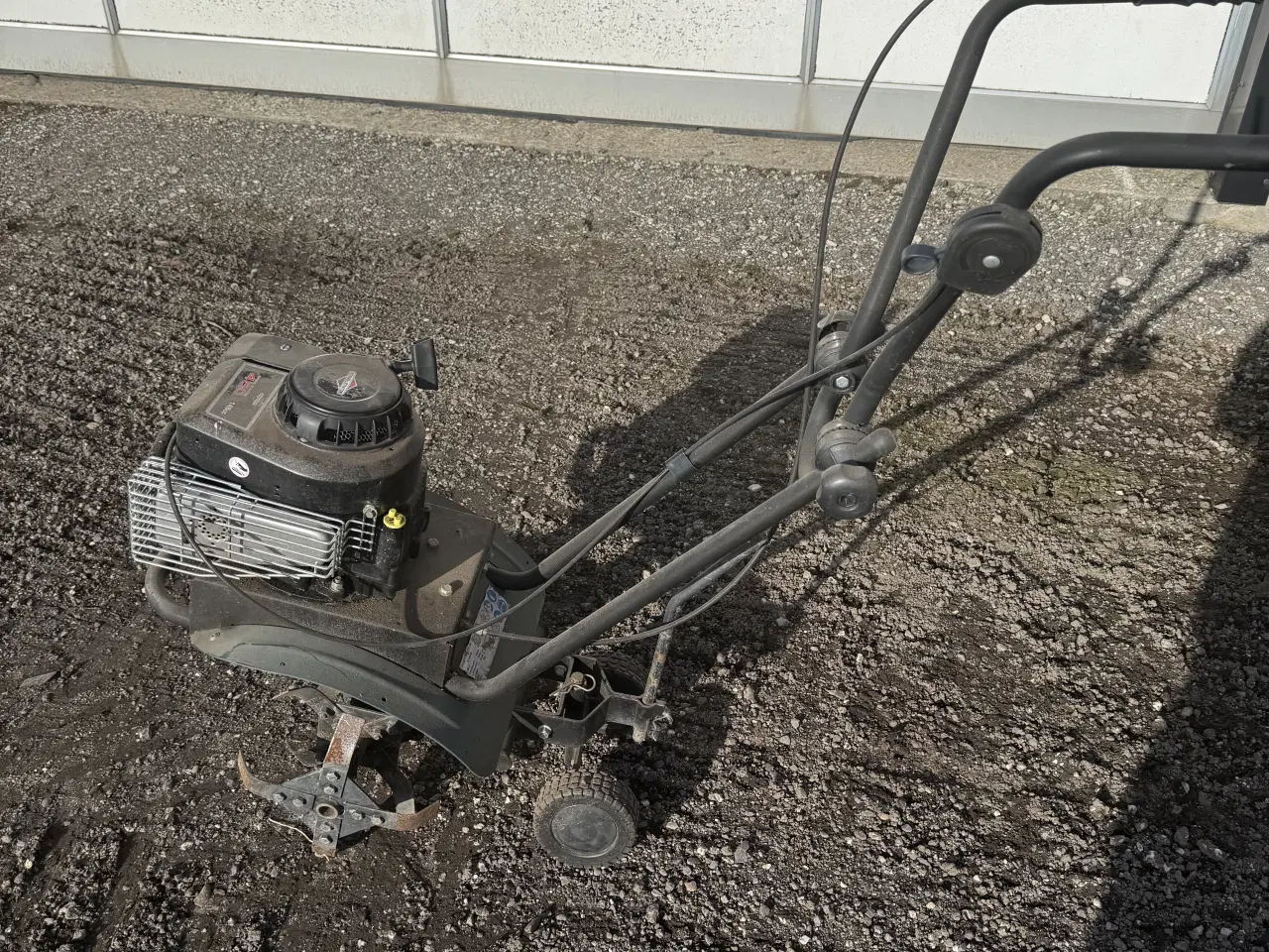 Billede 3 - Havefræser