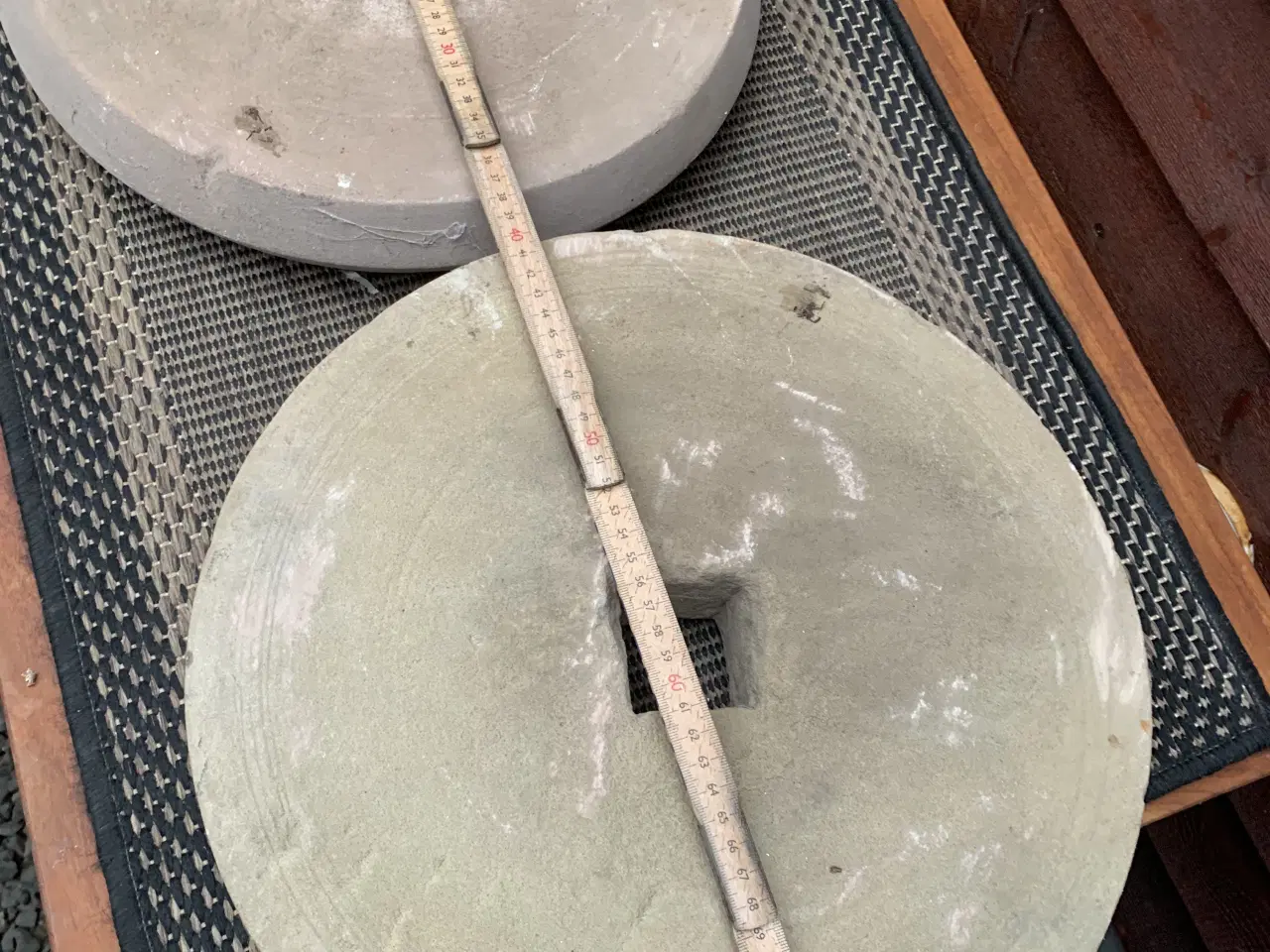 Billede 1 - Gamle slibesten