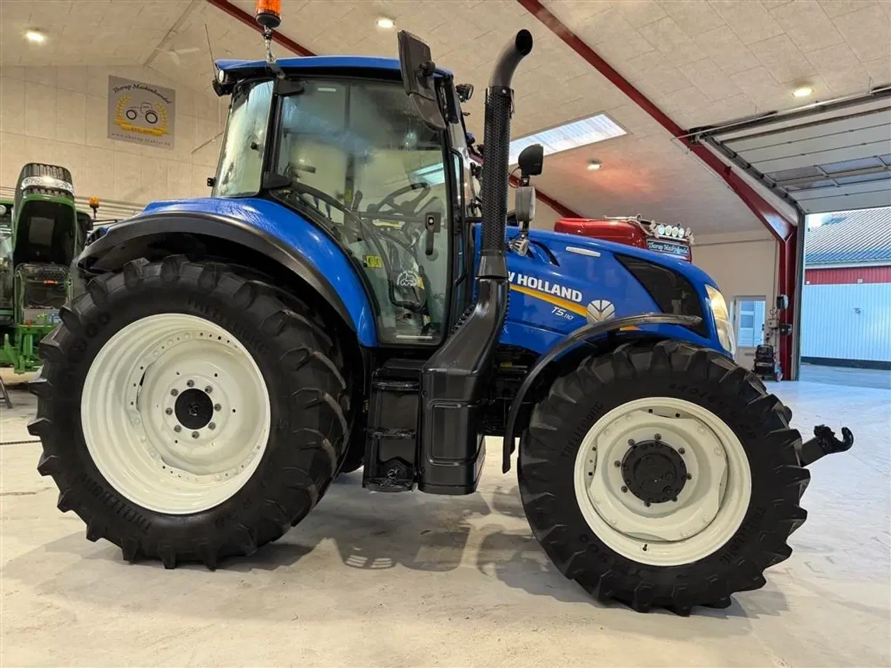 Billede 9 - New Holland T5.110 EC KUN 2700 TIMER OG AFFJEDRET KABINE!
