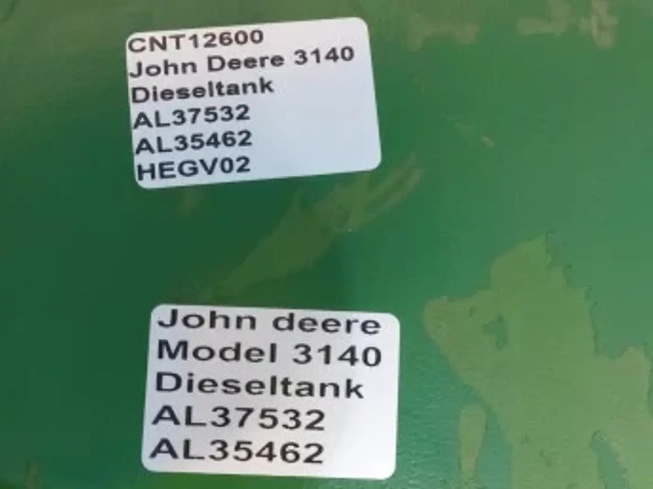 Billede 18 - John Deere 3140 Dieseltank AL37532