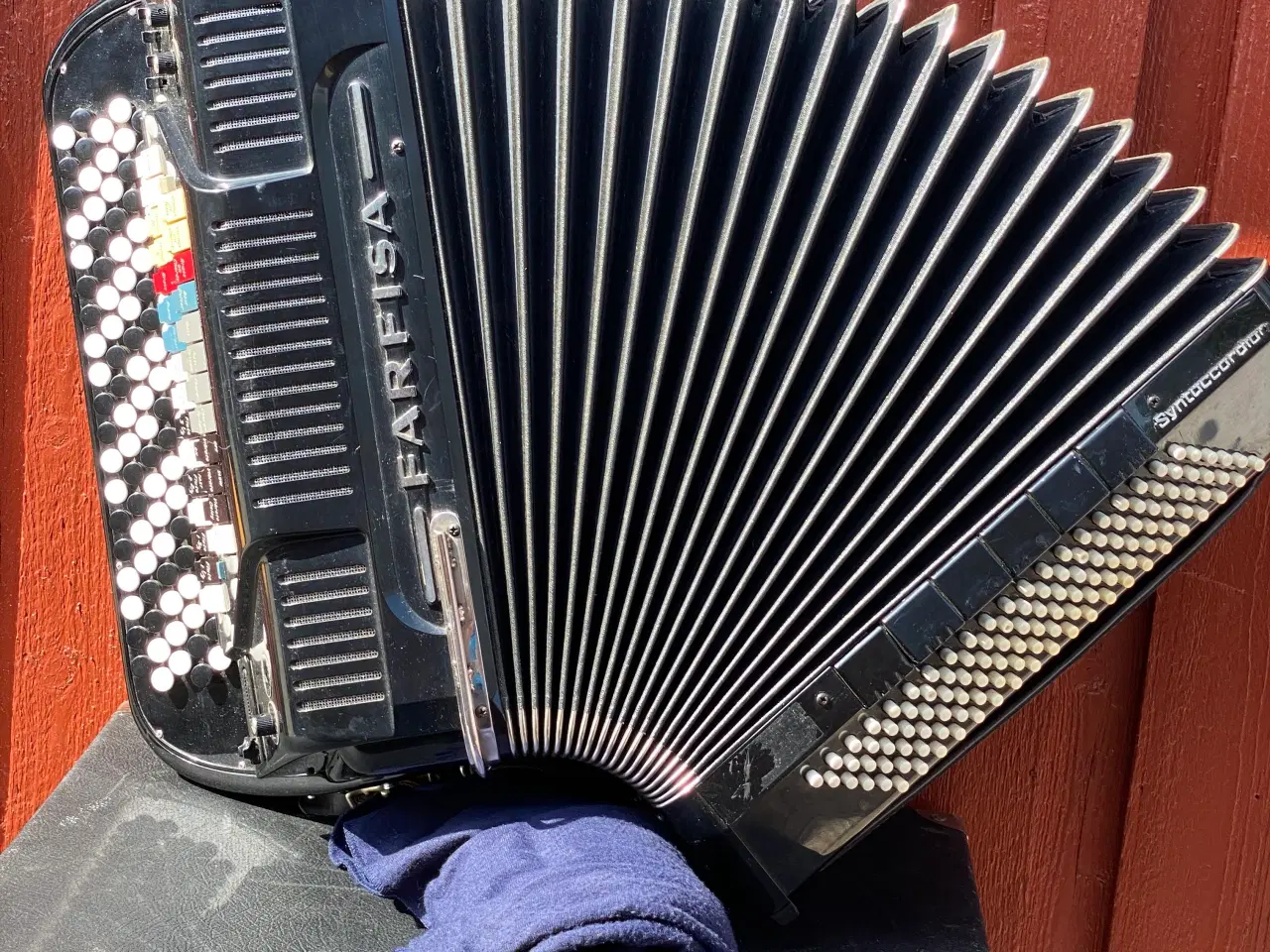 Billede 9 - Italiensk Farfisa 3-koret harmonika – Syntaccordio