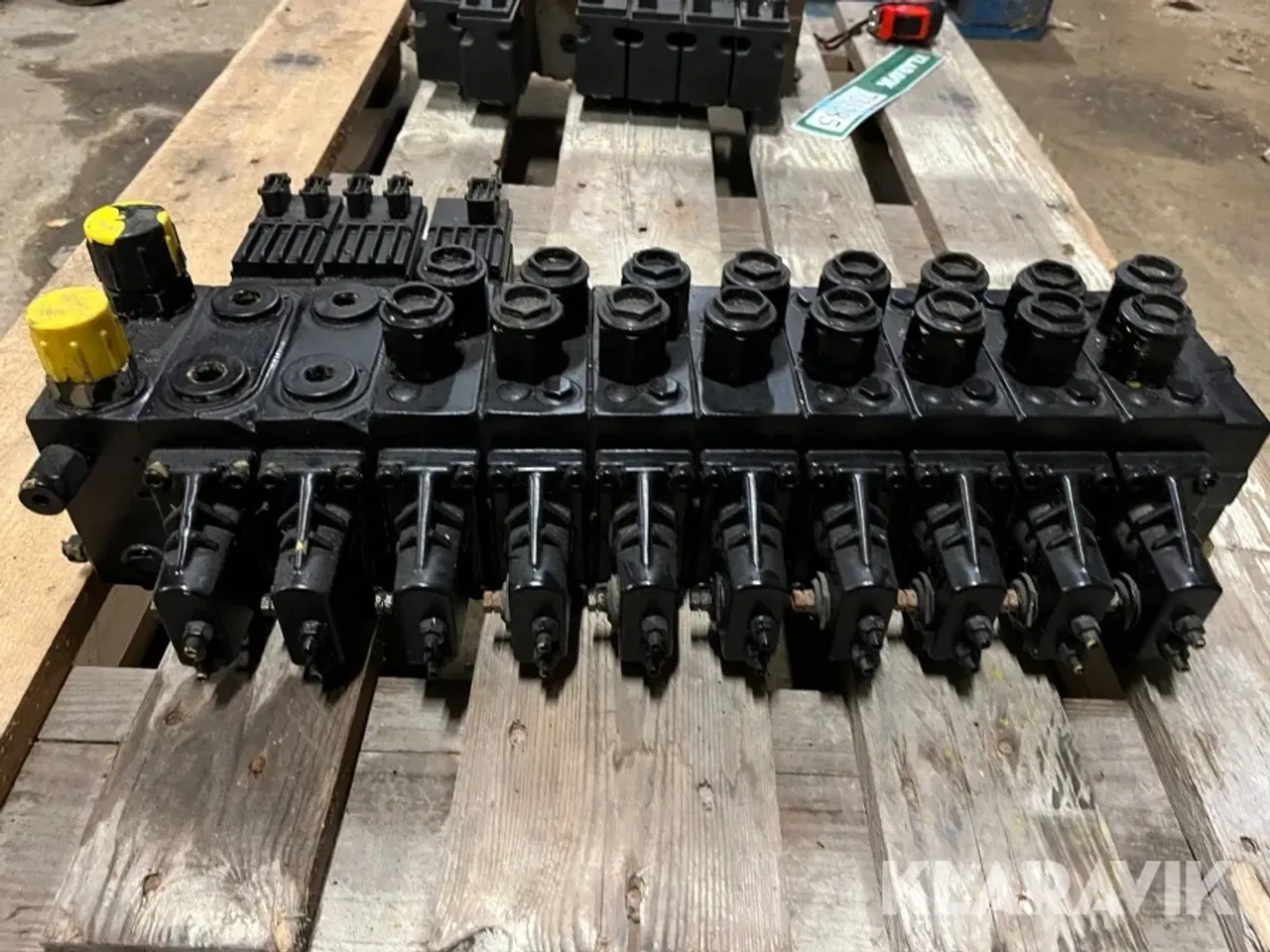 Billede 3 - Ventilblok 10 ventiler Danfoss PVG 32 12 volt