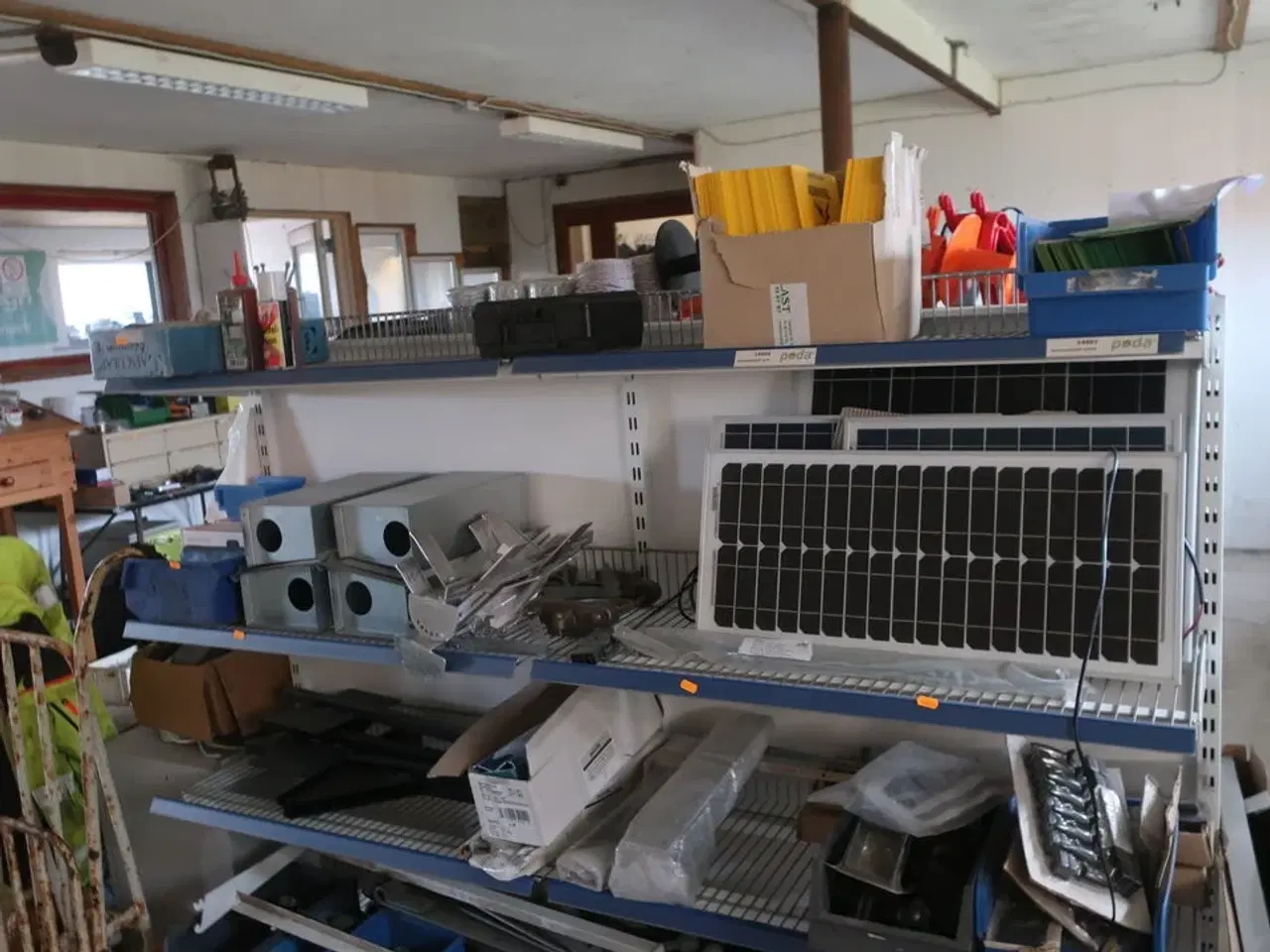 Billede 27 - Sækkevogn, varelager, reservedele, værktøj, reol, opbevaringsvogn m.m.