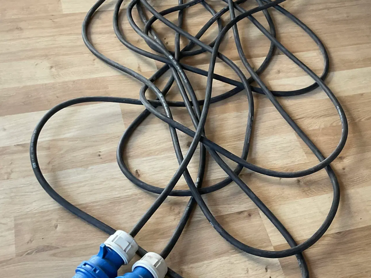 Billede 1 - Kabel