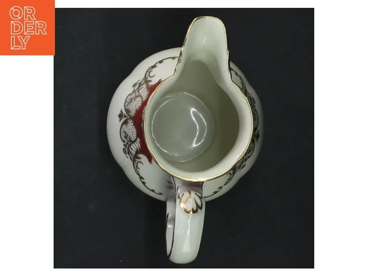Billede 3 - Porcelæn mælkekande med rødt og guld design (str. 10 cm)