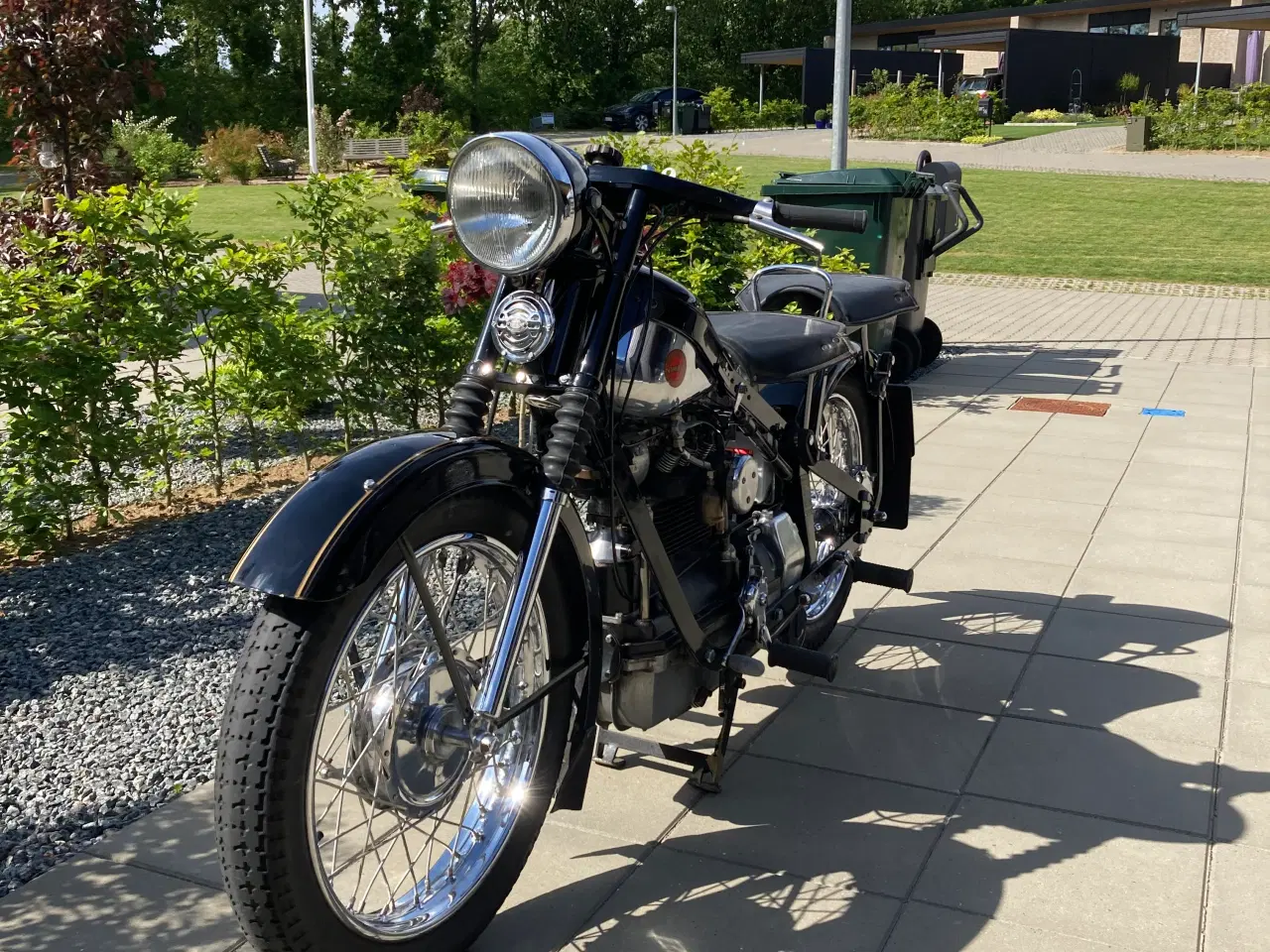Billede 5 - Meget velholdt Nimbus mc.