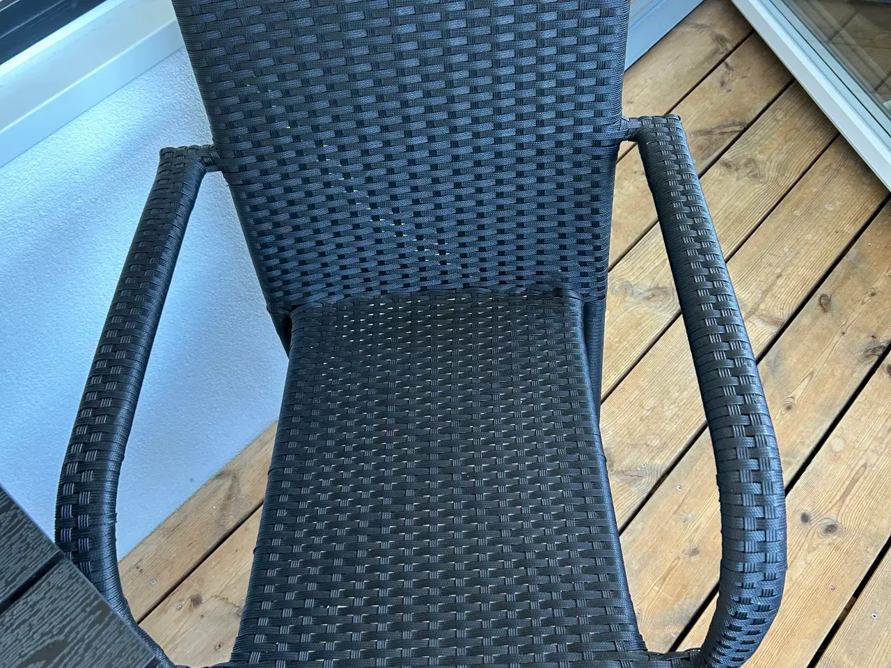 Billede 2 - Cafébord med 3 stole