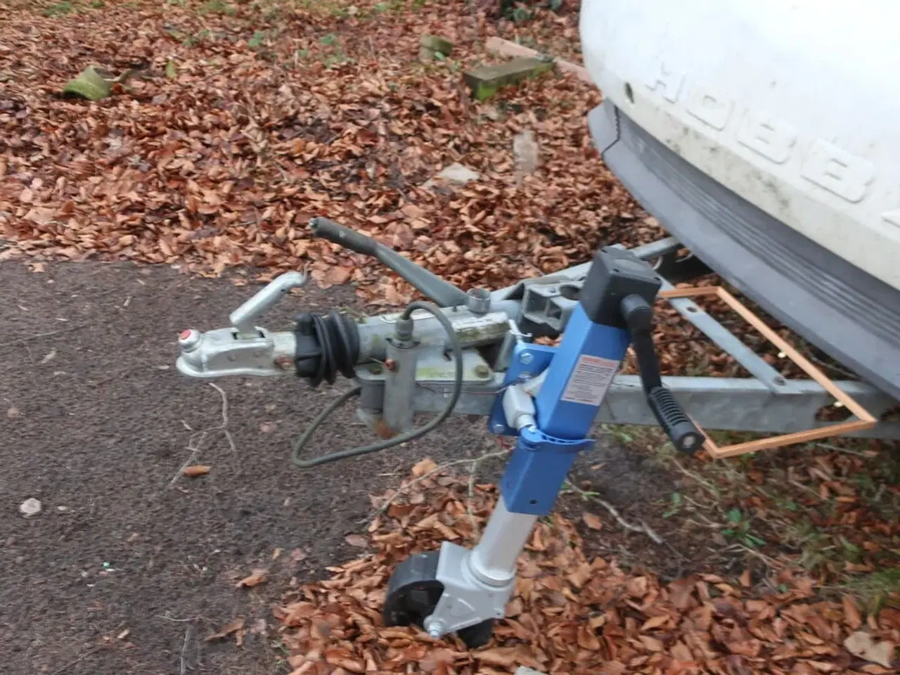 Billede 10 - Campingvogn HOBBY 460 med indhold