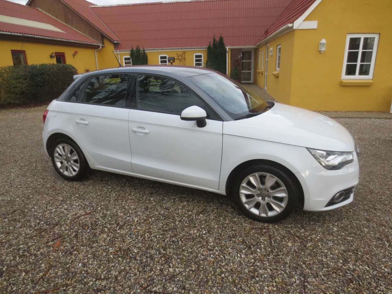 Billede 4 - Audi A 1 Sportback 1.6 TDi, År 2012. 