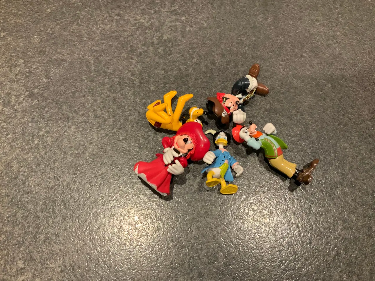 Billede 3 - Disney figurer