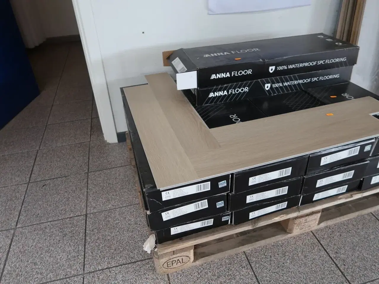 Billede 2 - 14 pakker gulvplanker ANNA FLOOR FOREST CDW1065L-28