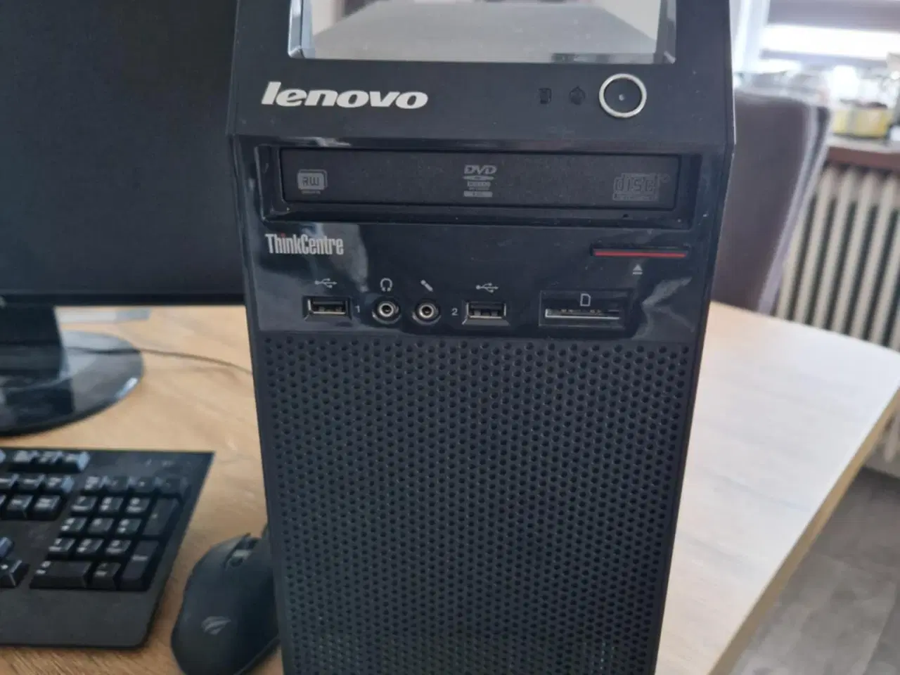 Billede 2 - Lenovo Stationær computer, mus, tast og skærm 24"