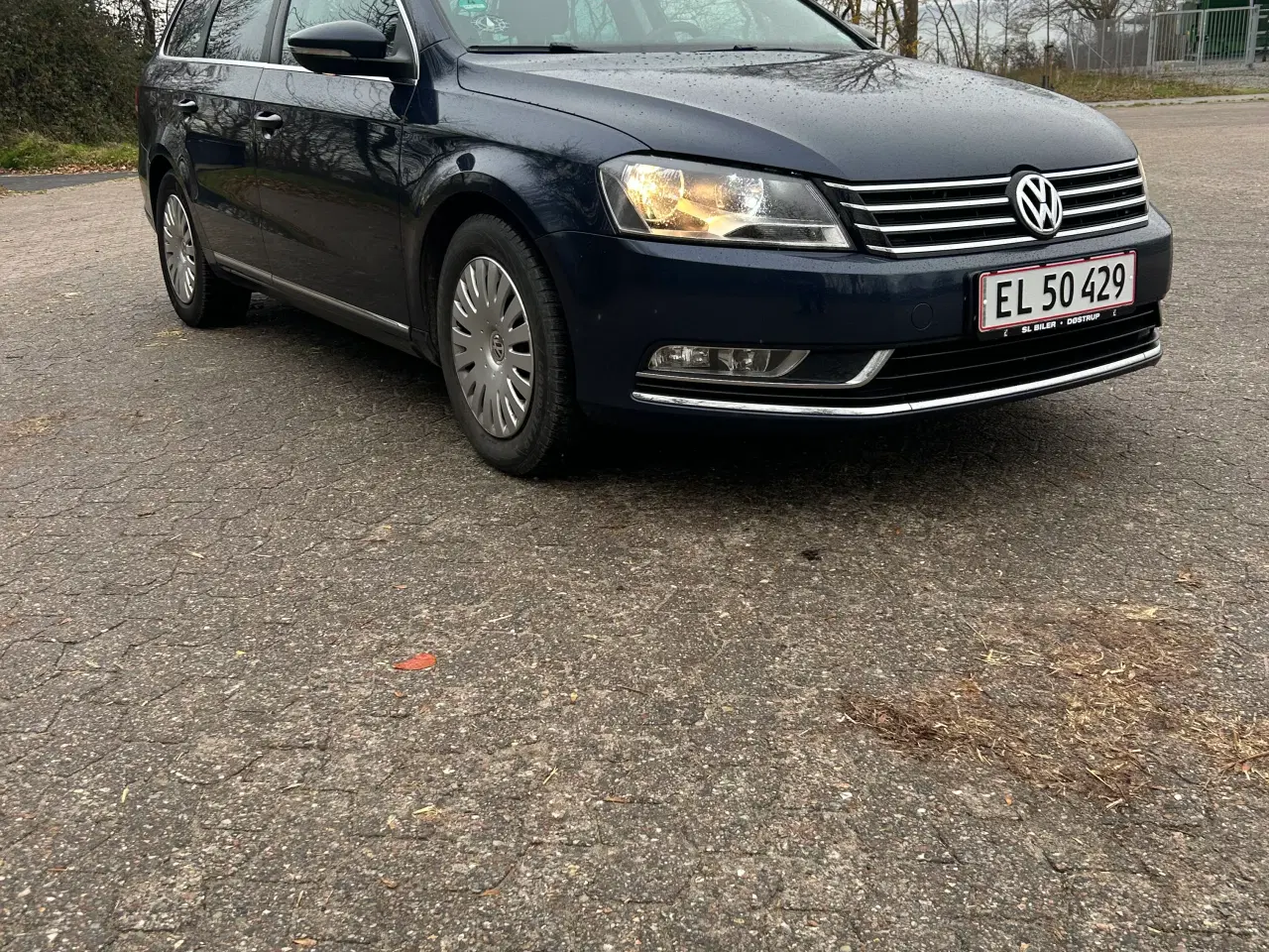 Billede 3 - Hej sælger vores vw passat 