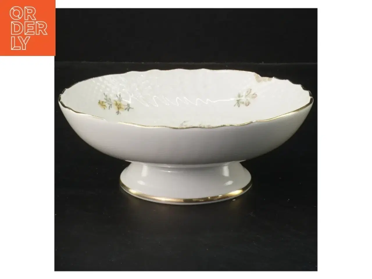 Billede 2 - Lille fad med fod fra Frijsenborg stel fra Royal Copenhagen (str. Ø 17,5x5 cm)